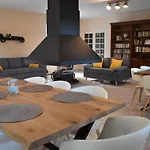 Calme Et Paisible En Foret, Ideal Pour Famille Et Amis - Fr-1-410-486 Parigné-lʼÉvêque