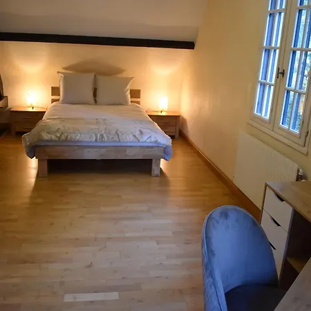 Prázdninový dům Calme Et Paisible En Foret, Ideal Pour Famille Et Amis - Fr-1-410-486 *